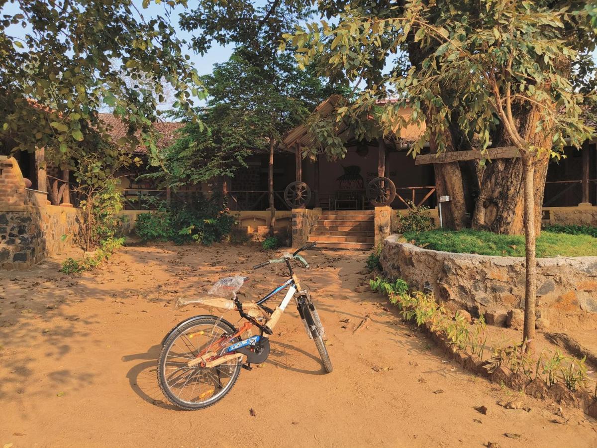 Surwahi Social Ecoestate Kānha Extérieur photo
