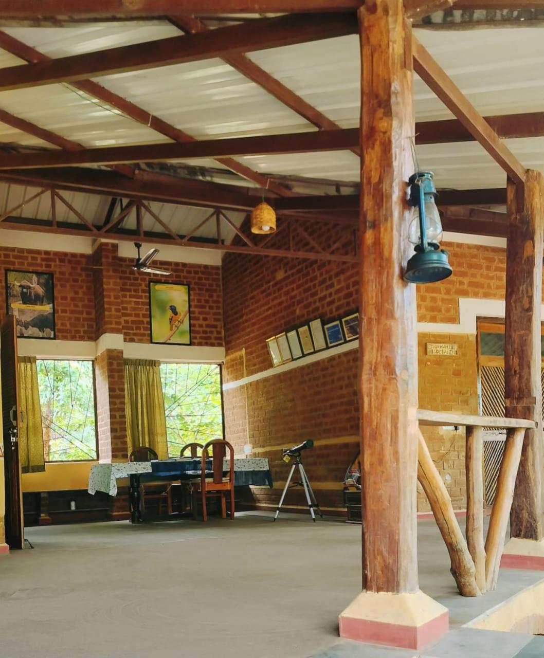 Surwahi Social Ecoestate Kānha Extérieur photo